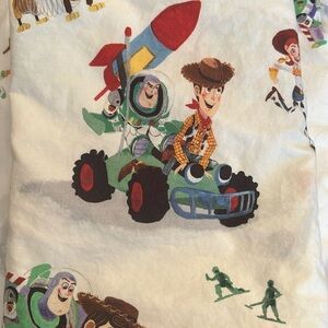 Pottery Barn Toy Story Queen Bed sheets
